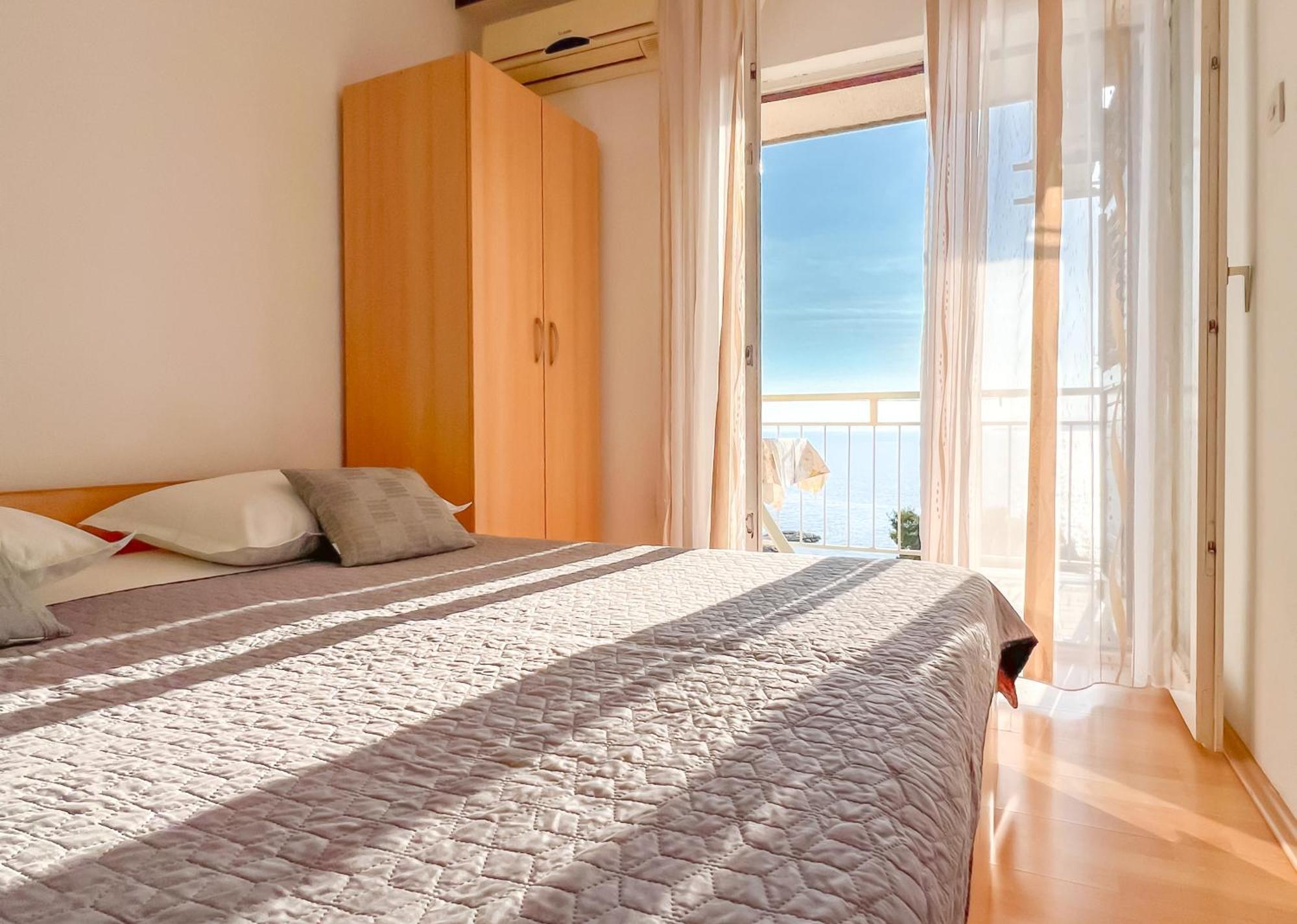 Seaside Apartments And Rooms Baška Voda Dış mekan fotoğraf