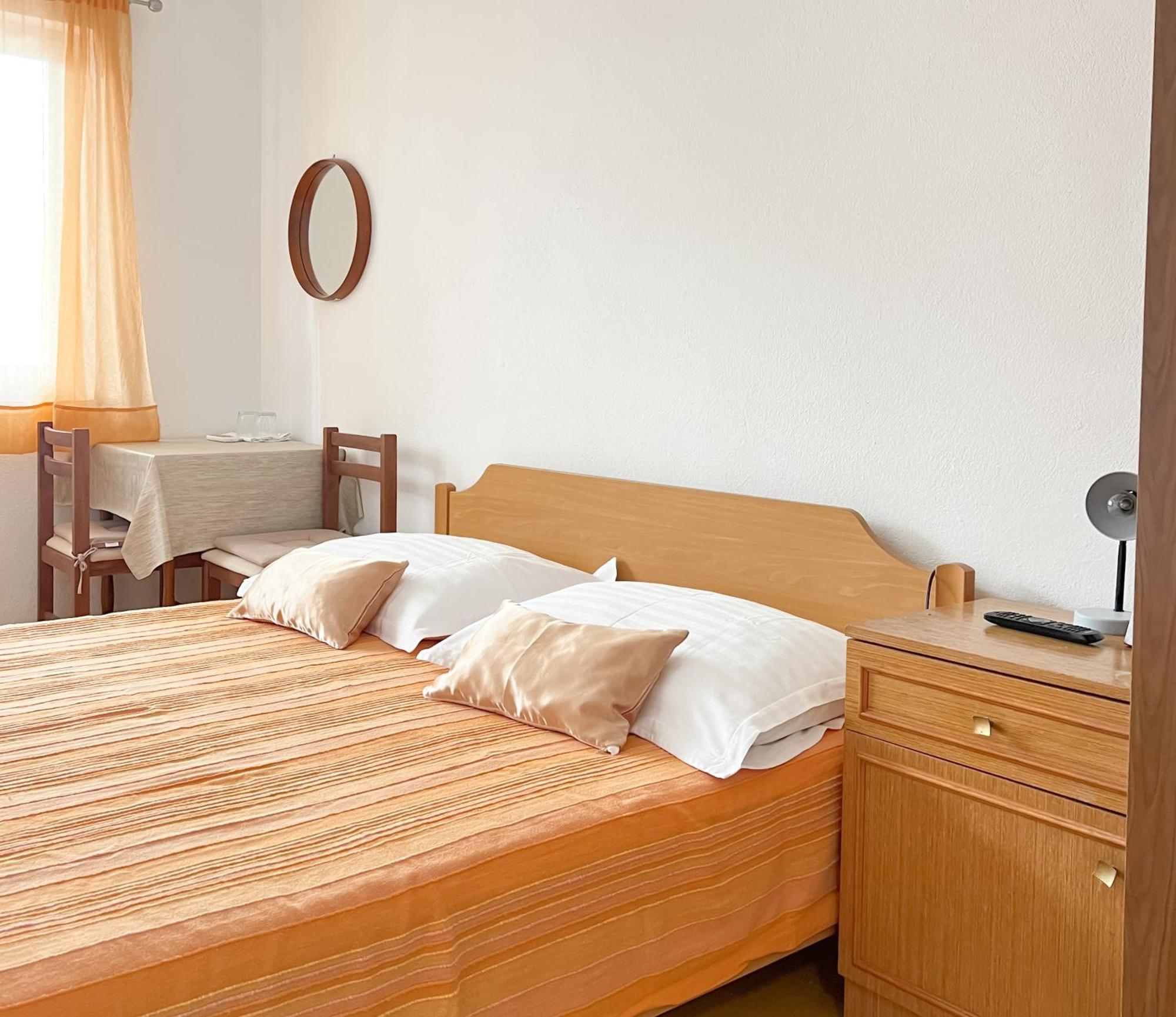 Seaside Apartments And Rooms Baška Voda Dış mekan fotoğraf